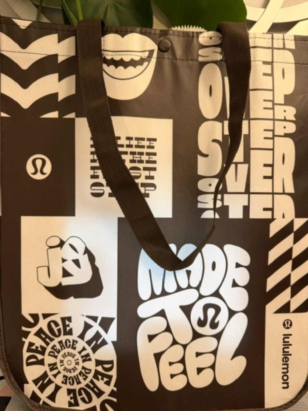 Lululemon New Brown and White LARGE BAG reusable tote eco-friendly yoga, casual,